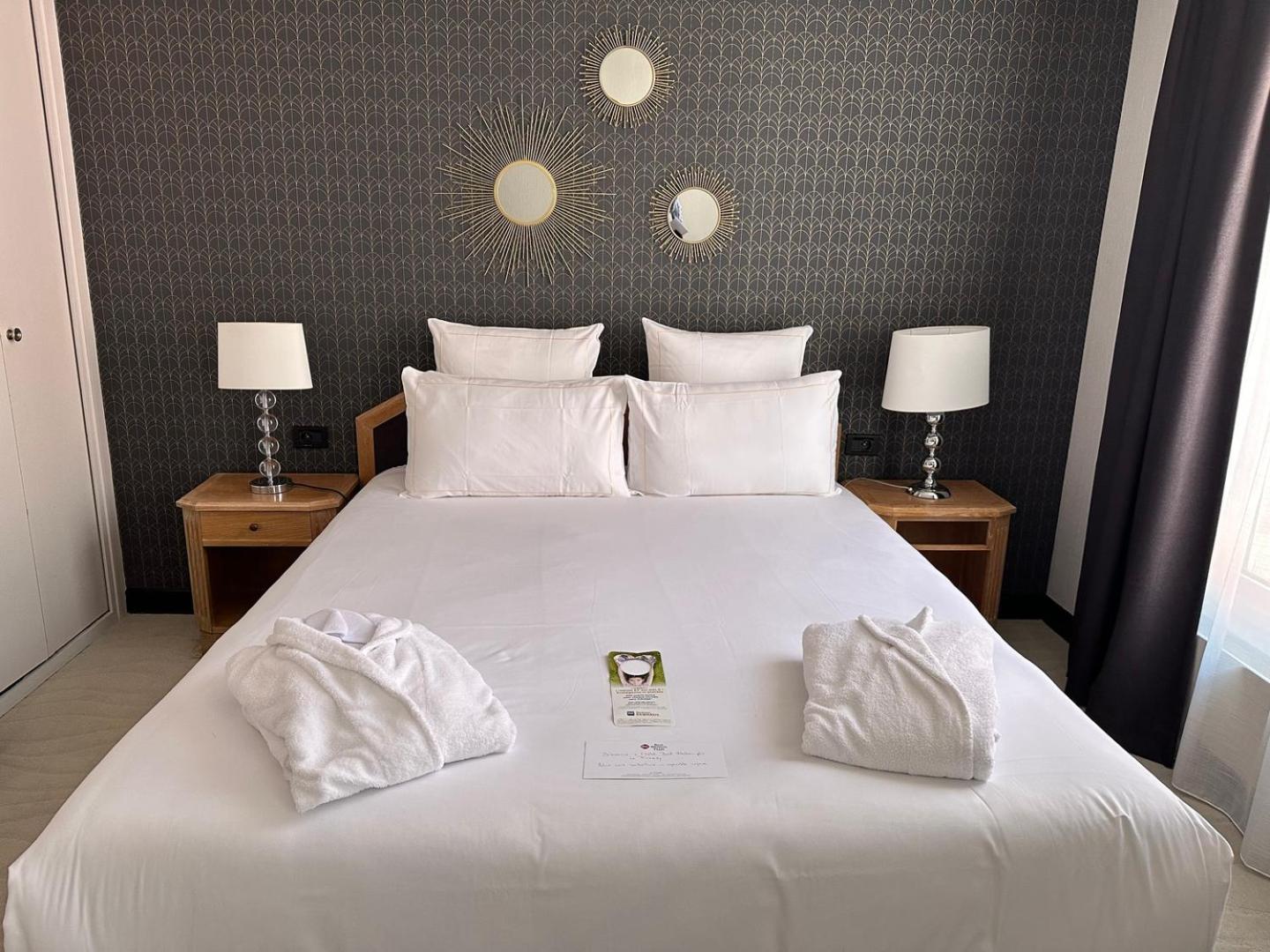 Best Western Plus Le Picardy Saint-Quentin  Exterior photo